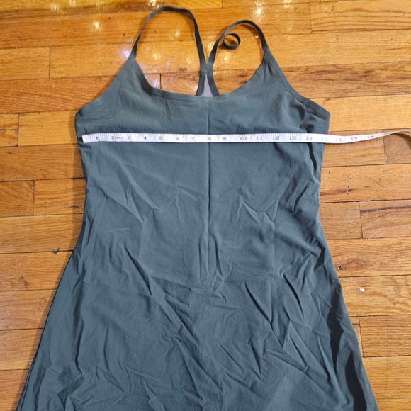 Outdoor Voices Green Mini Dress with Gray Lining - Medium - Picture 2 of 7